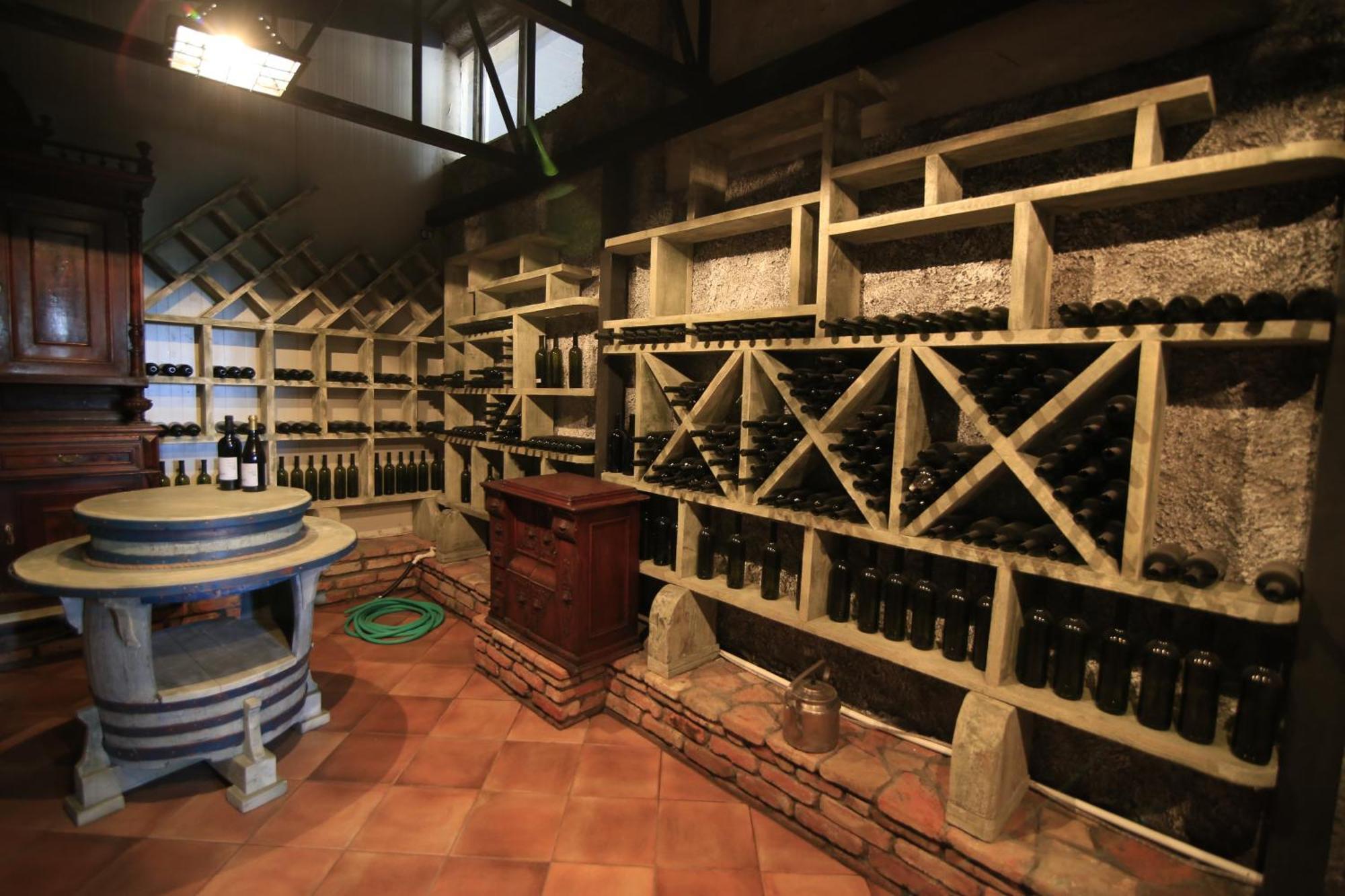 Tkhilistskaro Chateau Bruale מראה חיצוני תמונה